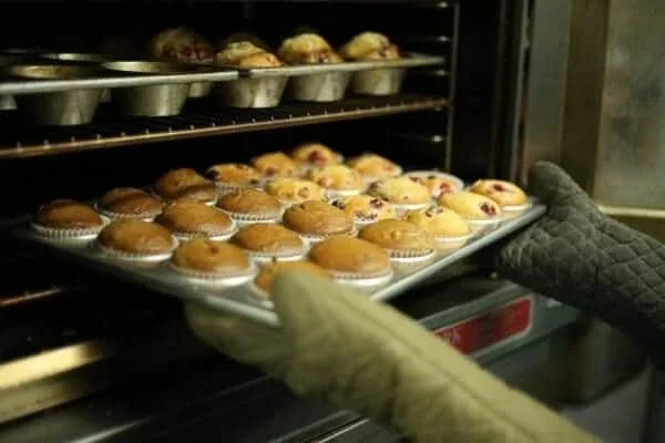 Baking muffins