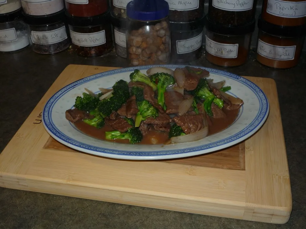 Beef with broccoli in oyster sauce