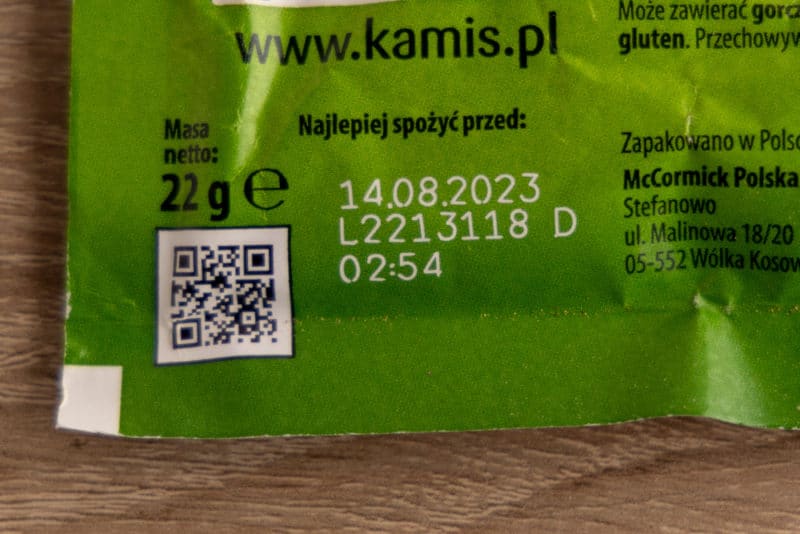 Black pepper: date on label