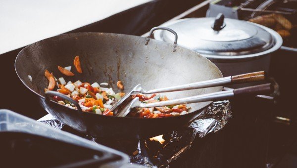 Black steel wok with veggies