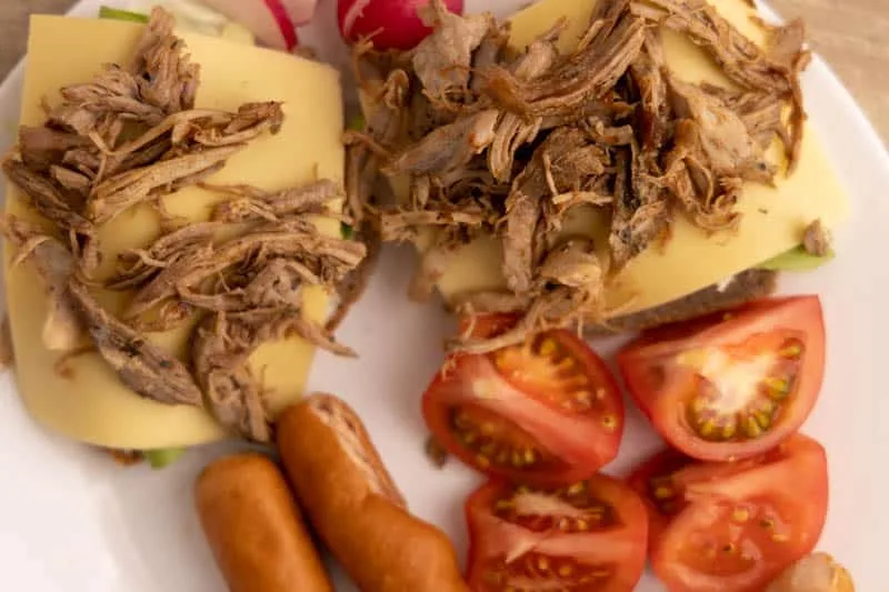 Bread with pulled pork and barbecue sauce