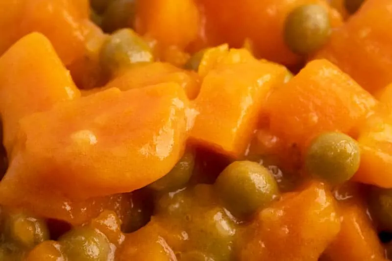 Carrots and peas salad
