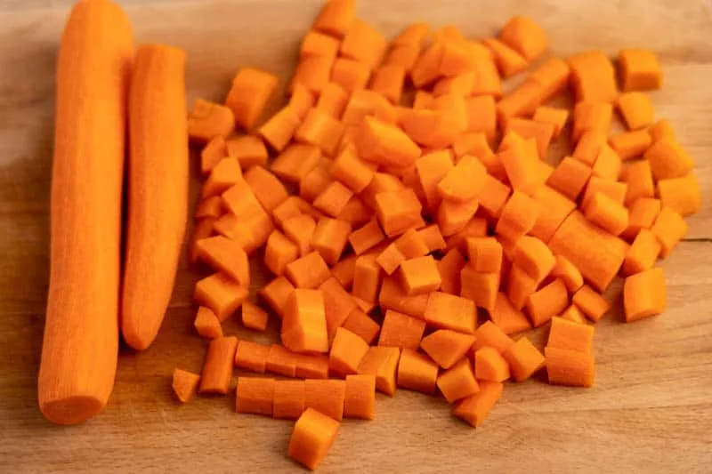 Cutting carrots