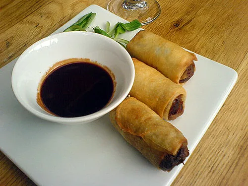 Duck spring rolls with hoisin sauce