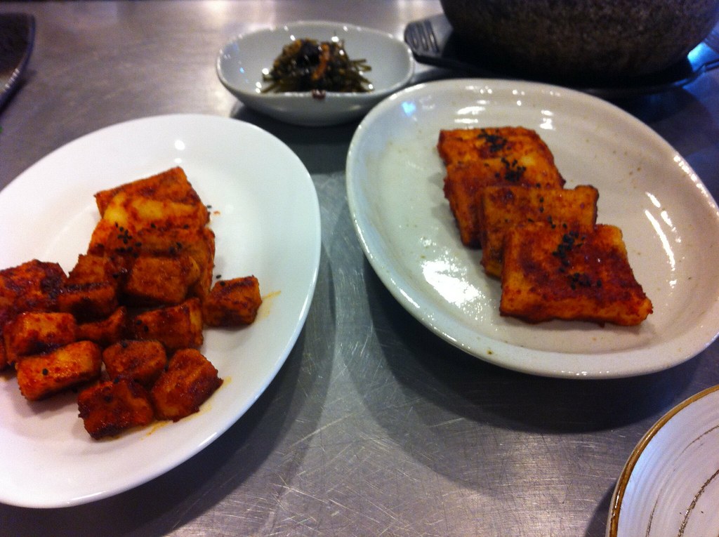 Fried tofu in gochujang