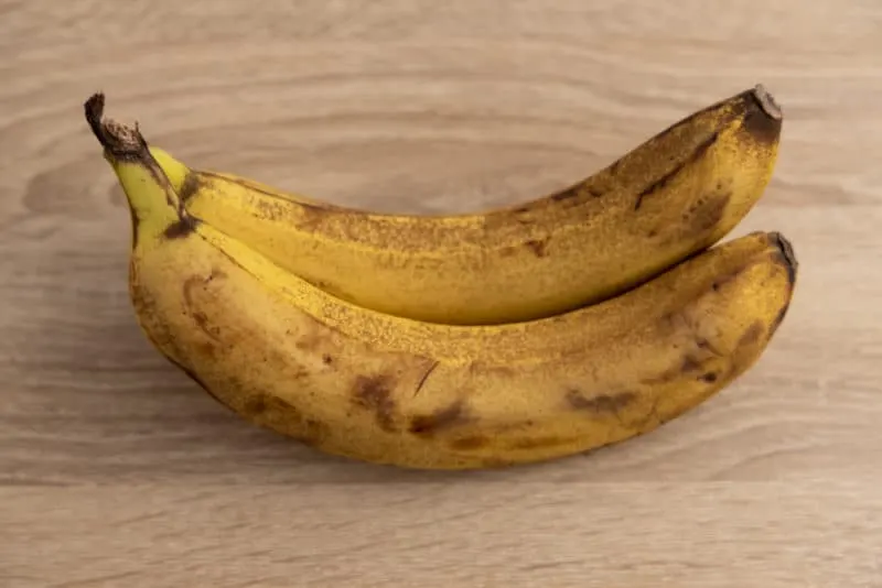 Refrigerated bananas after five days