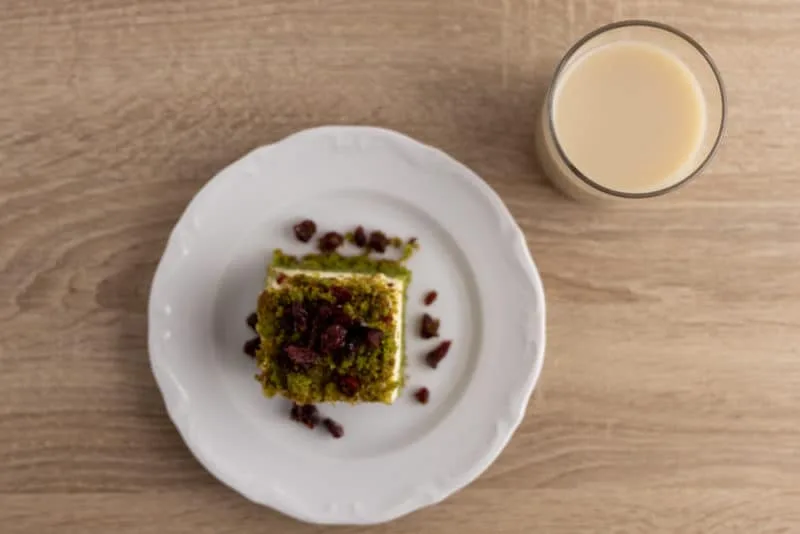 Spinach cake and a glass of oat milk