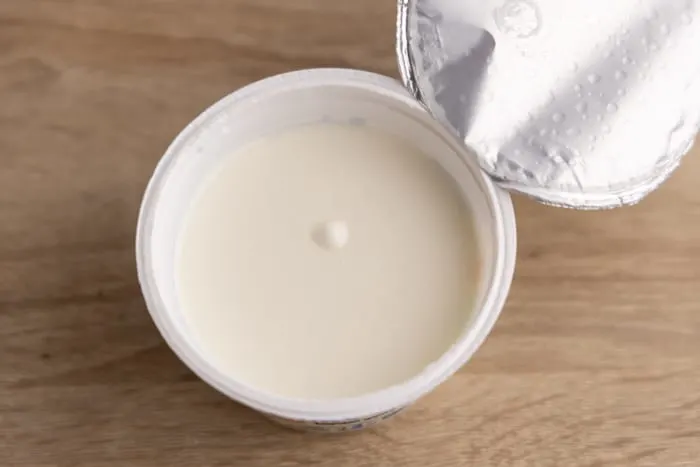 Yogurt surface separation