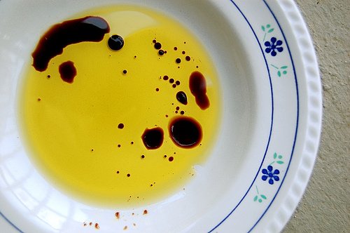Vinegar in oil on a plate